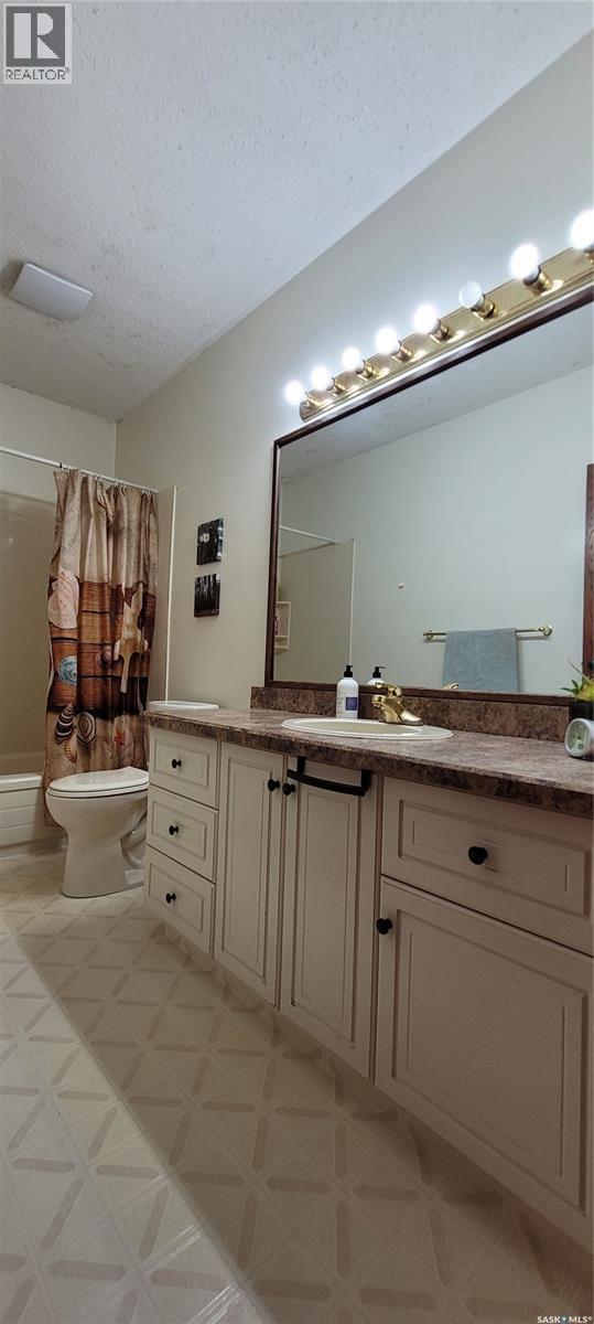 707 Emmeline Cove, Saskatoon, SK