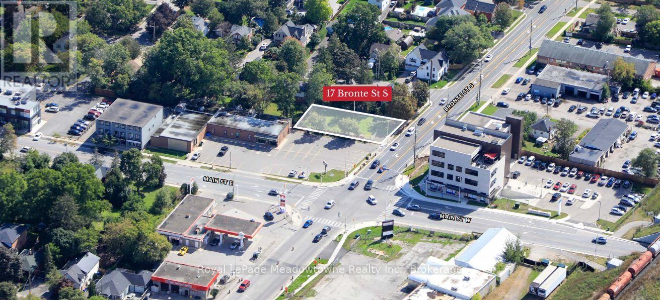 17 Bronte Street S, Milton (Om Old Milton), ON