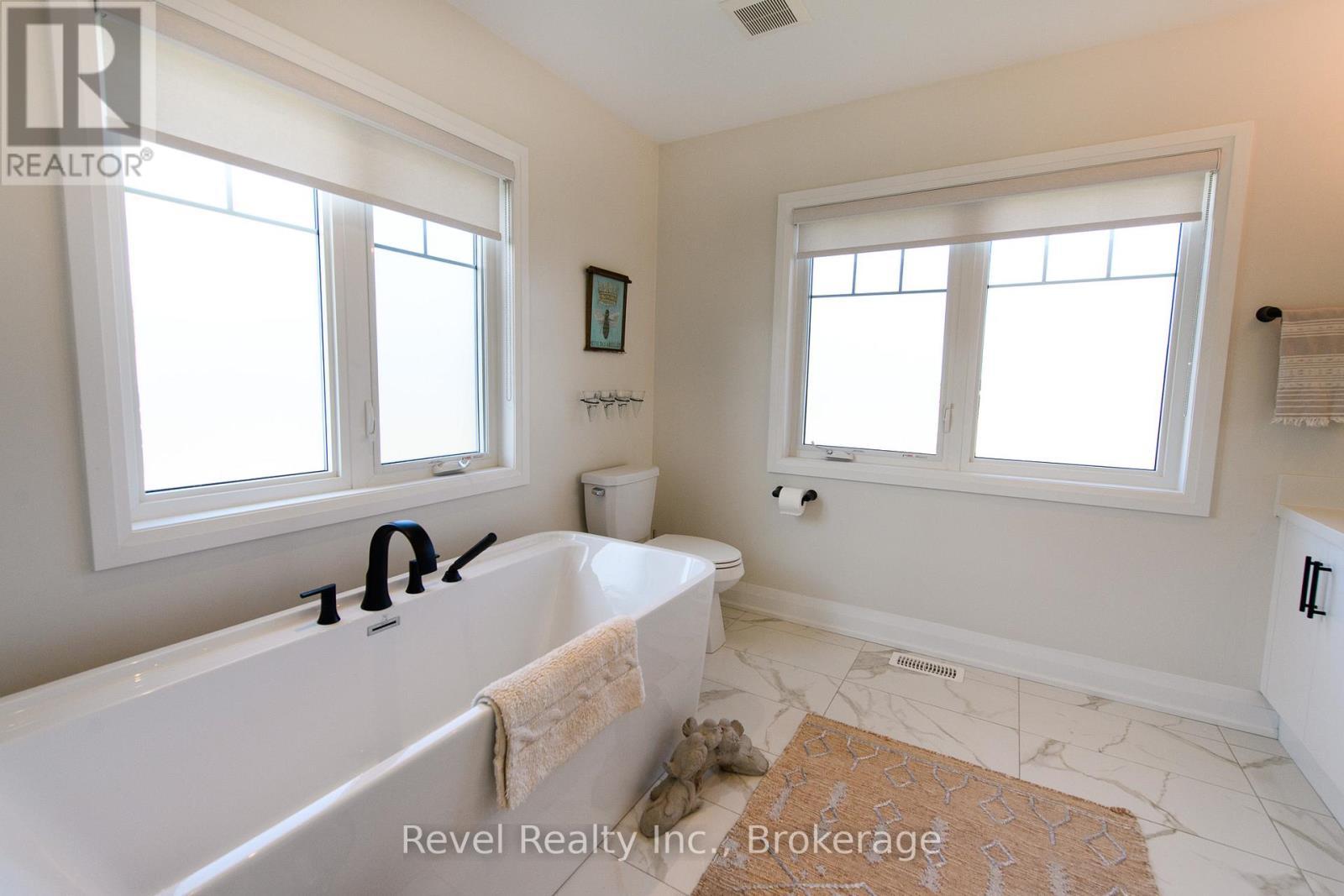 101 Reed Way, Blue Mountains, ON