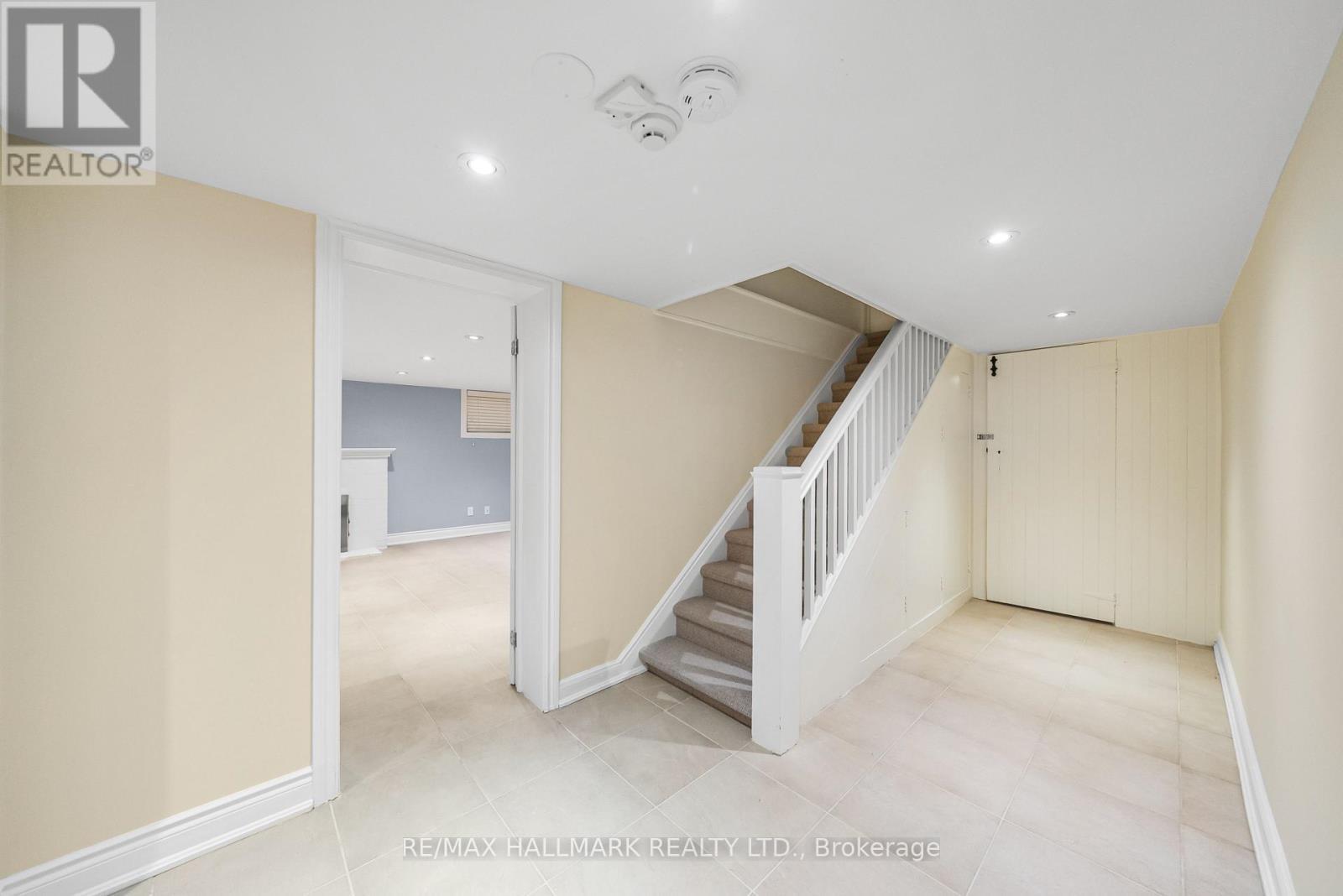 16 Elderwood Drive, Toronto, ON