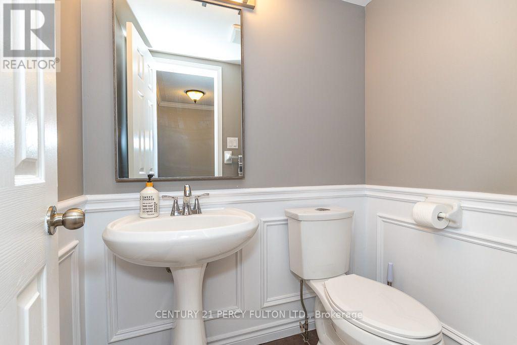 28 Rumi Crescent, Toronto, ON
