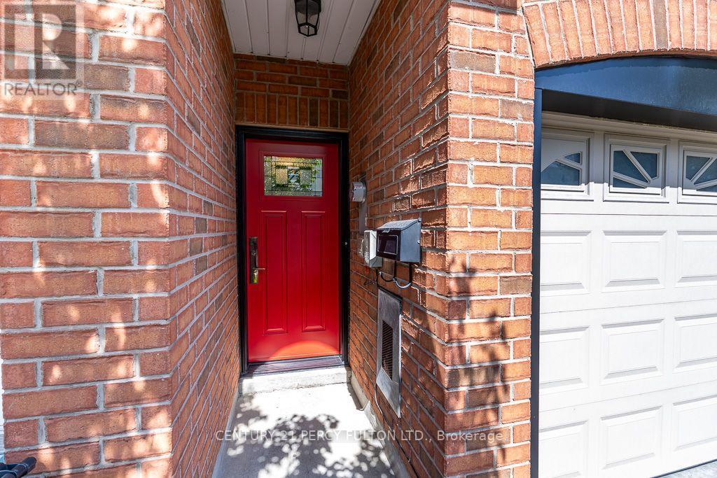 28 Rumi Crescent, Toronto, ON