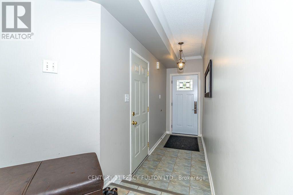 28 Rumi Crescent, Toronto, ON