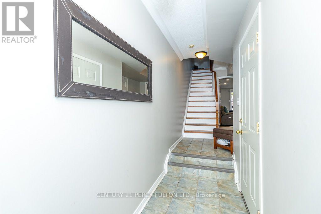28 Rumi Crescent, Toronto, ON