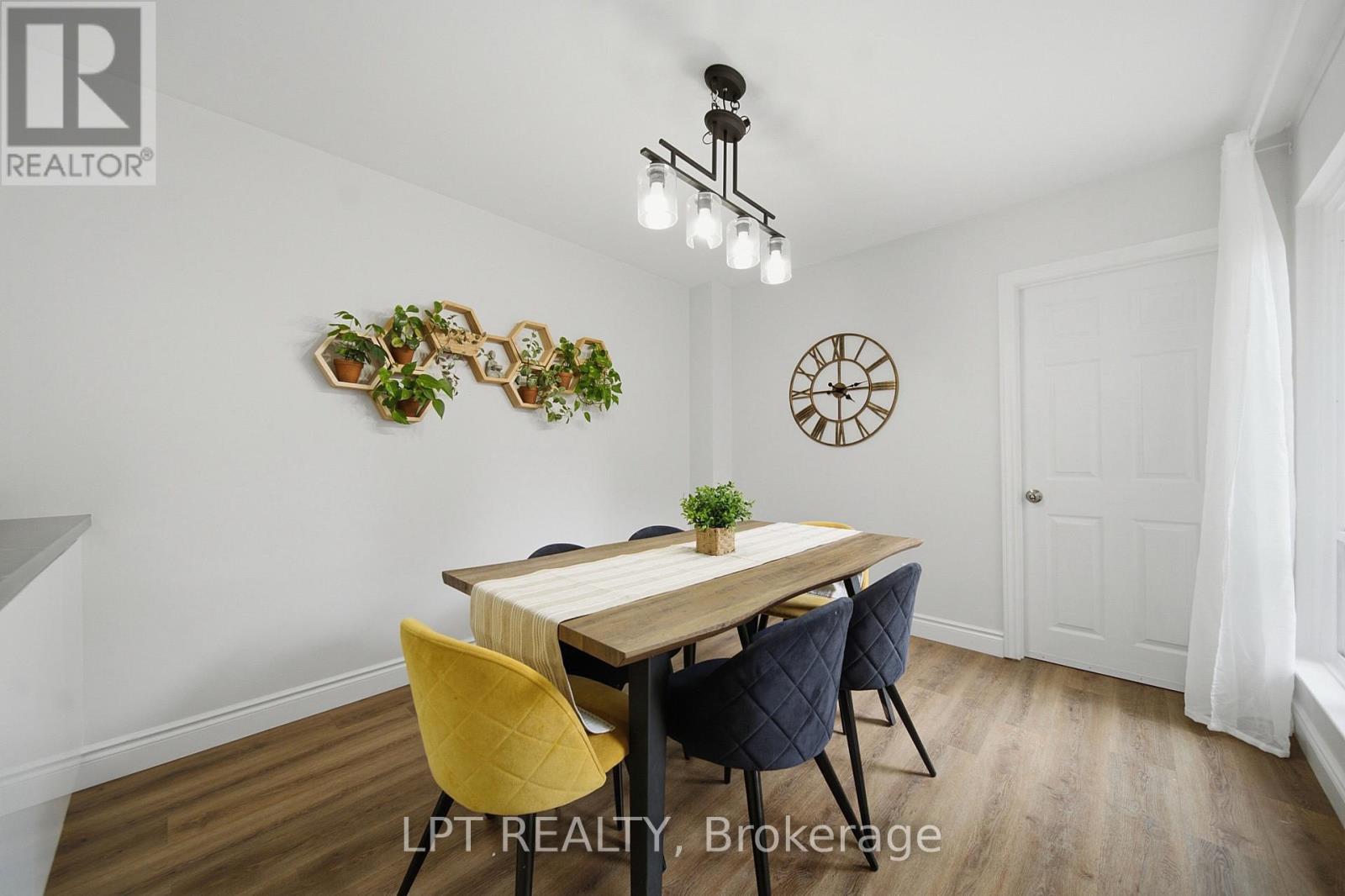 110 - 155 Glovers Road, Oshawa, ON