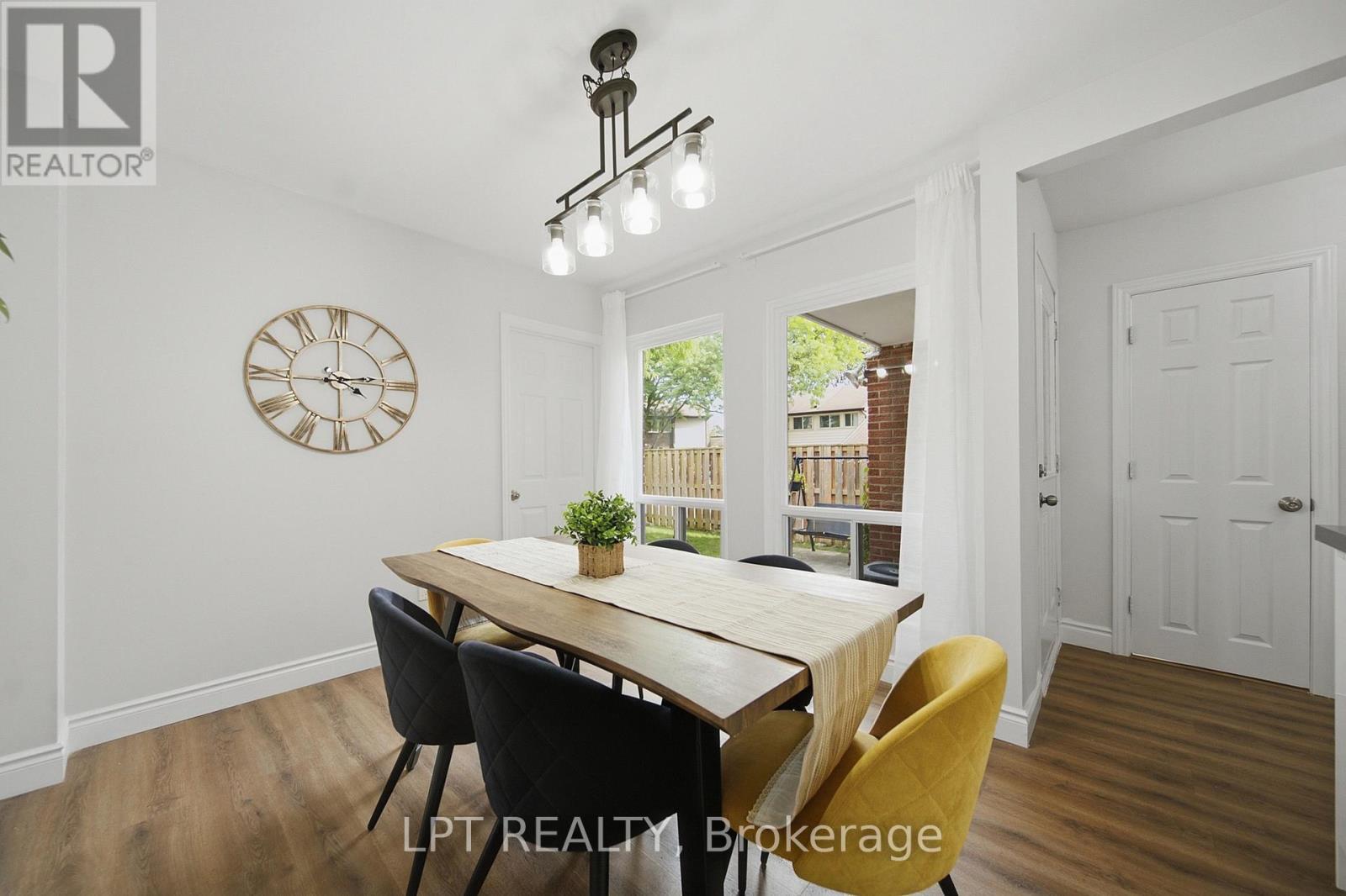110 - 155 Glovers Road, Oshawa, ON