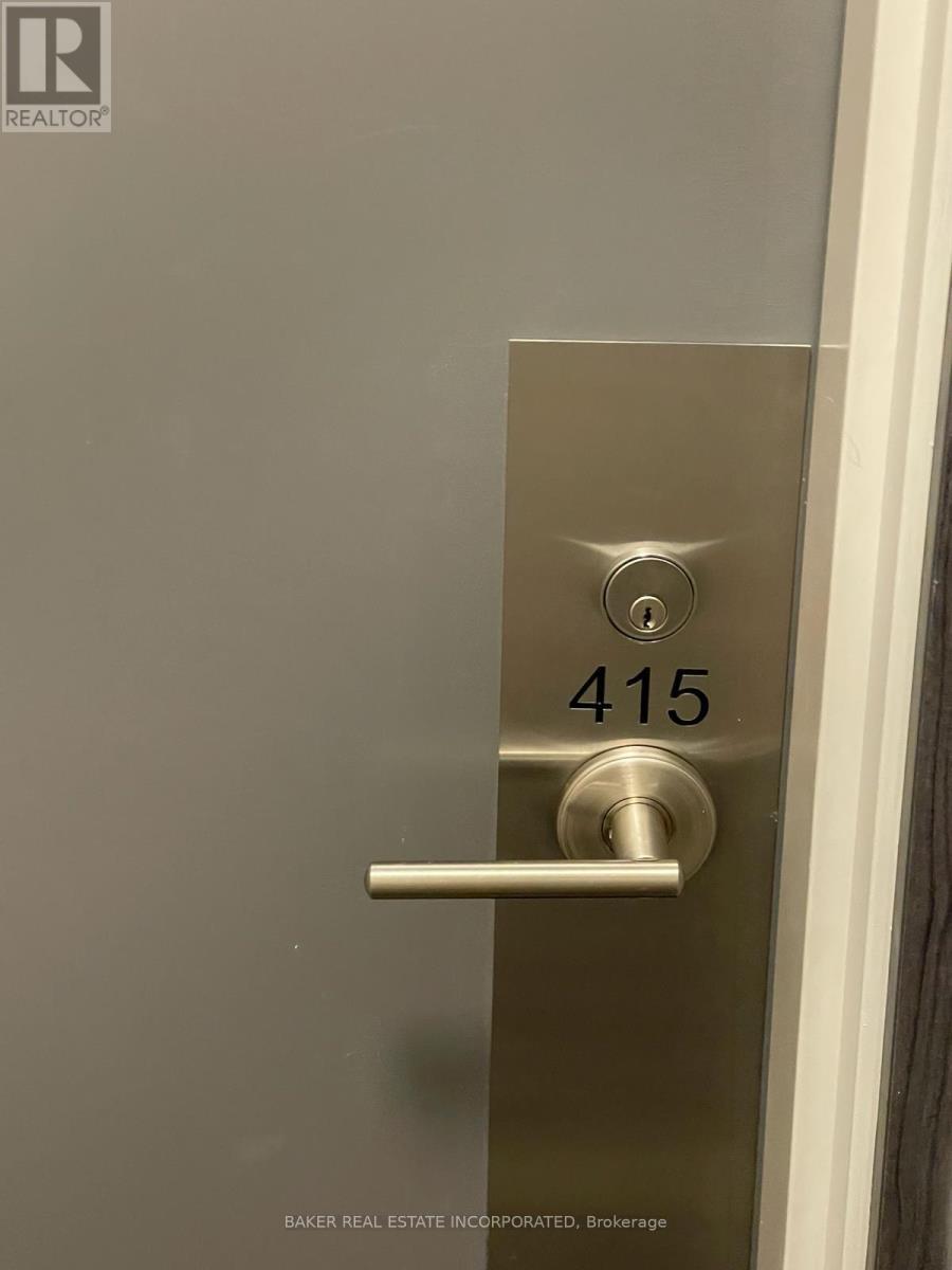 415 - 38 Forest Manor Road, Toronto, ON