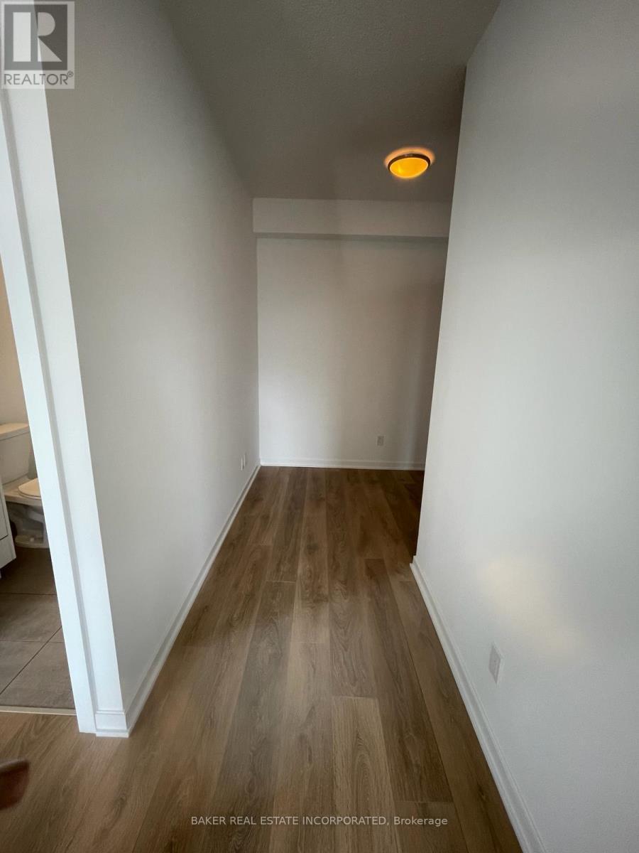 415 - 38 Forest Manor Road, Toronto, ON