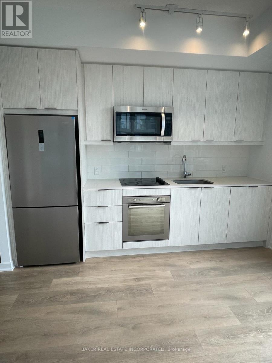 415 - 38 Forest Manor Road, Toronto, ON