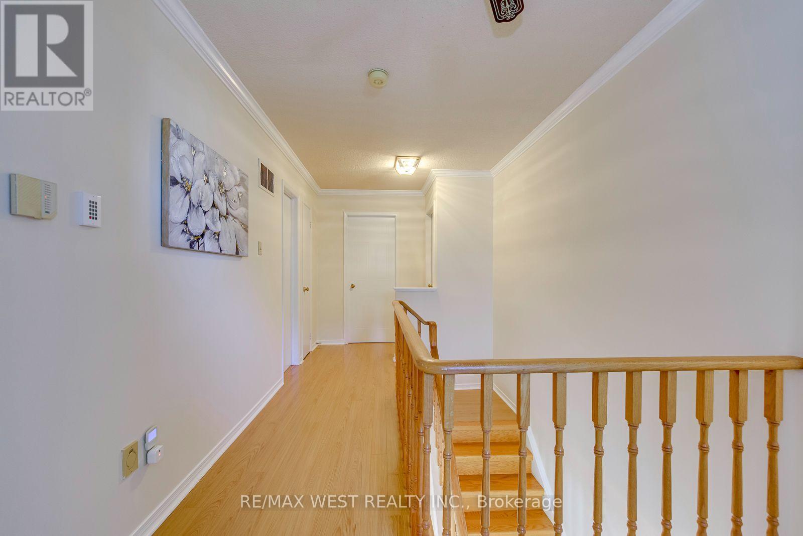 413 Camden Circle, Mississauga, ON