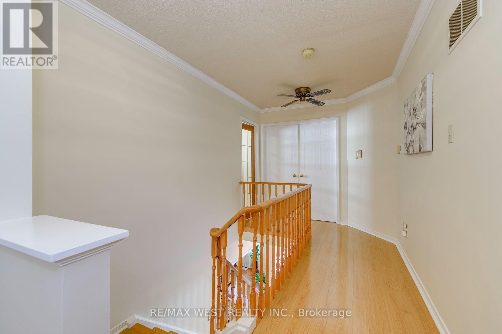 413 Camden Circle, Mississauga, ON