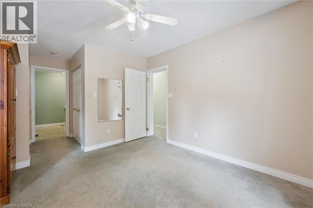 4 Spruce Avenue, Puslinch, ON