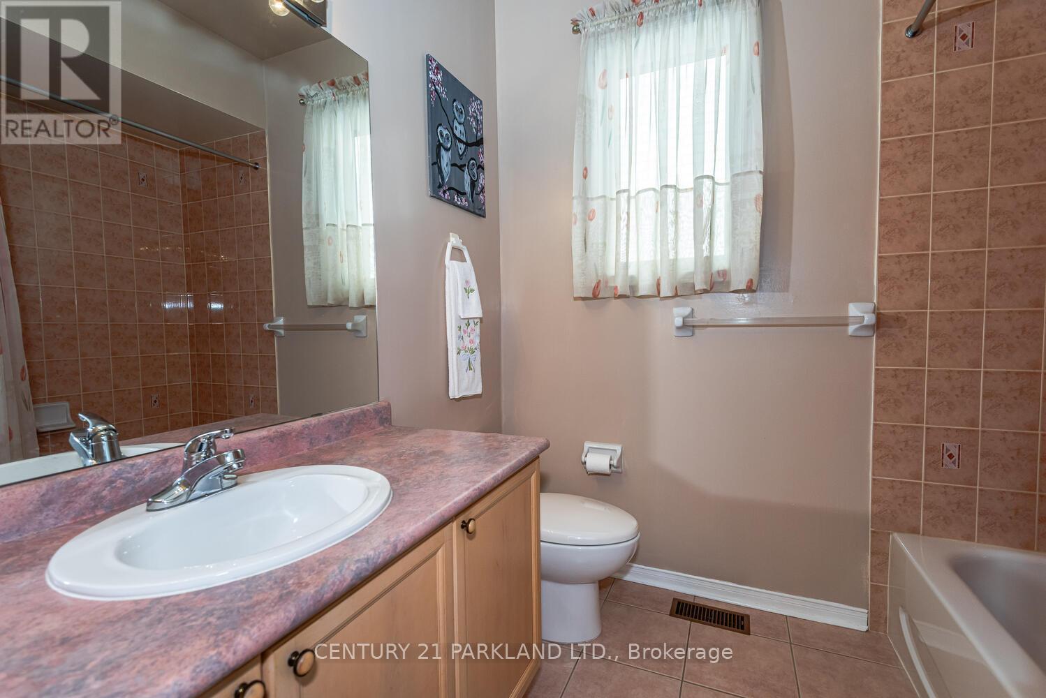 85 Canoe Court, Richmond Hill, ON