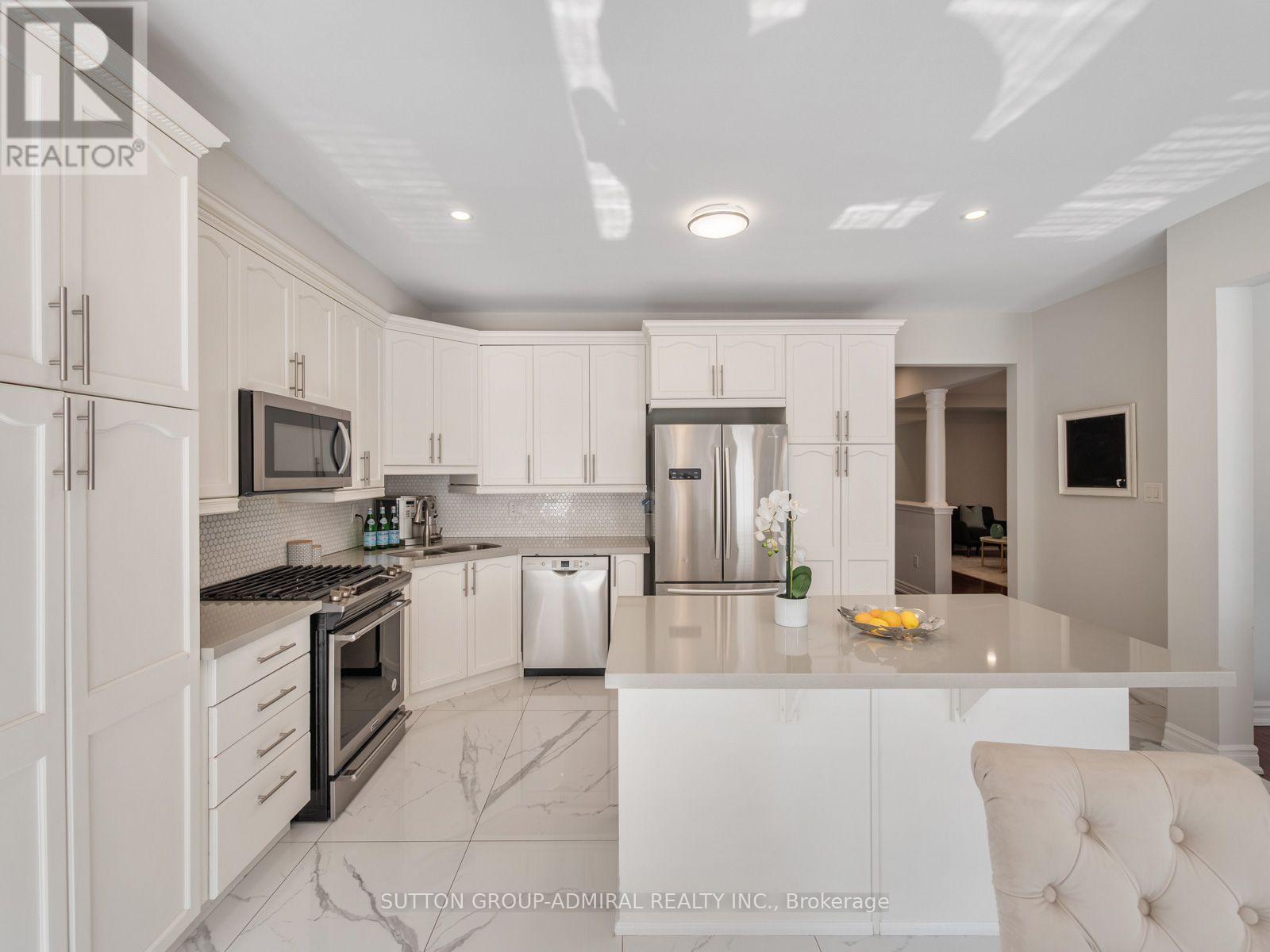 16 Craigvale Street, Vaughan, ON