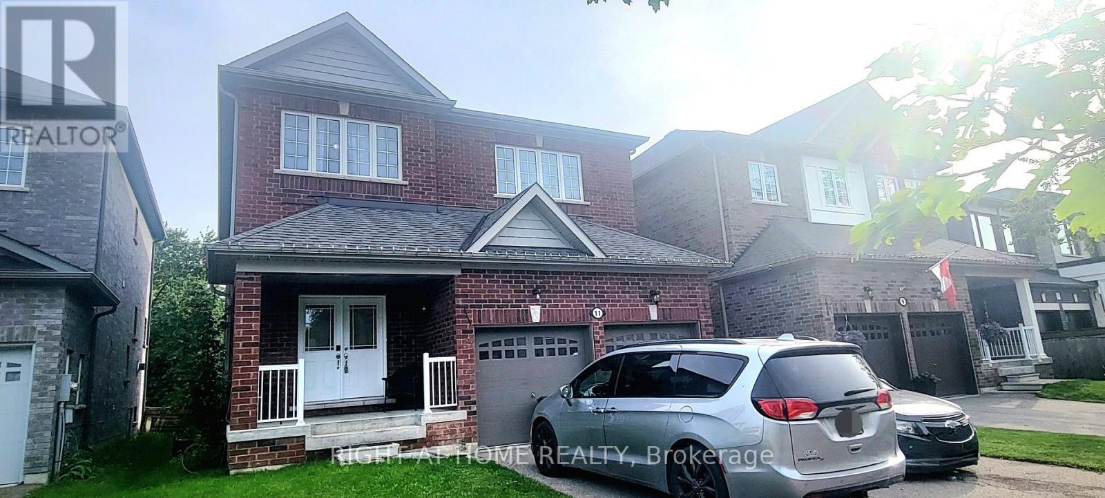 11 Richmond Park Drive, Georgina, ON