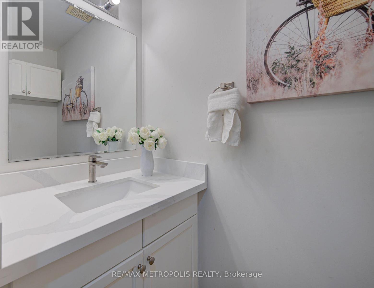 37 - 124 Gosling Gardens, Guelph, ON