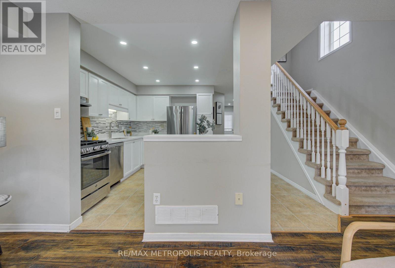 37 - 124 Gosling Gardens, Guelph, ON