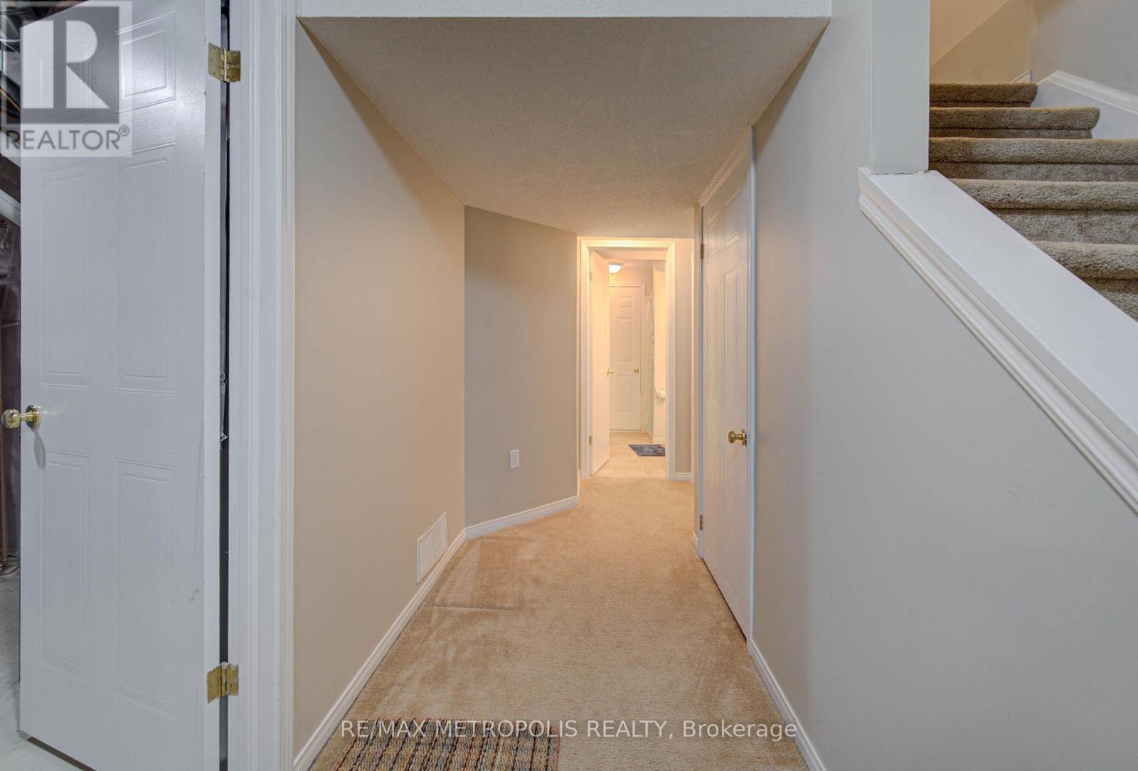 37 - 124 Gosling Gardens, Guelph, ON