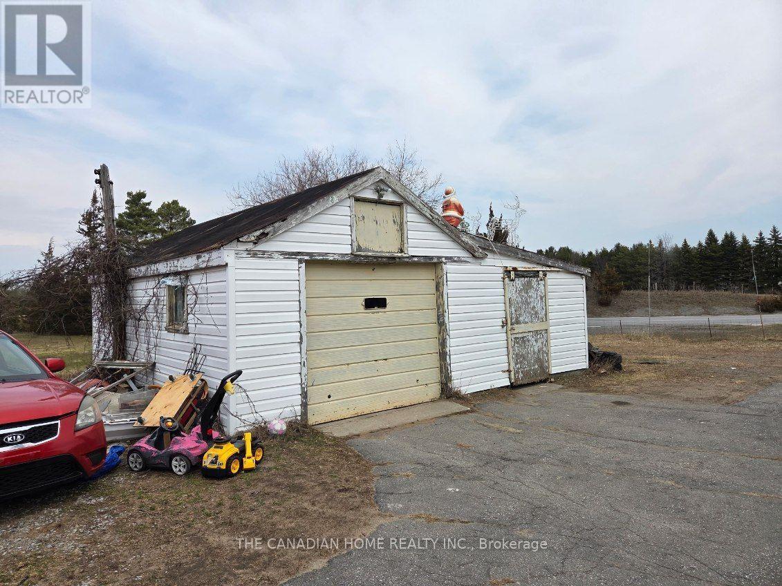 14 Downs Road, Quinte West, ON
