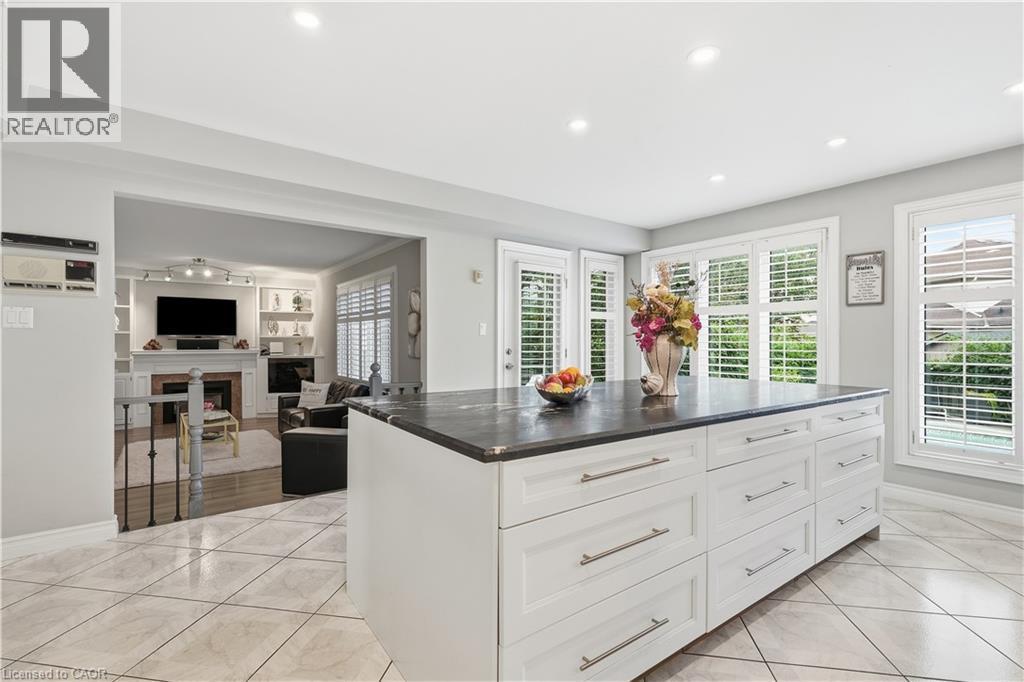 35 Lido Drive, Stoney Creek, ON