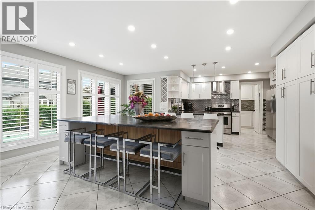 35 Lido Drive, Stoney Creek, ON