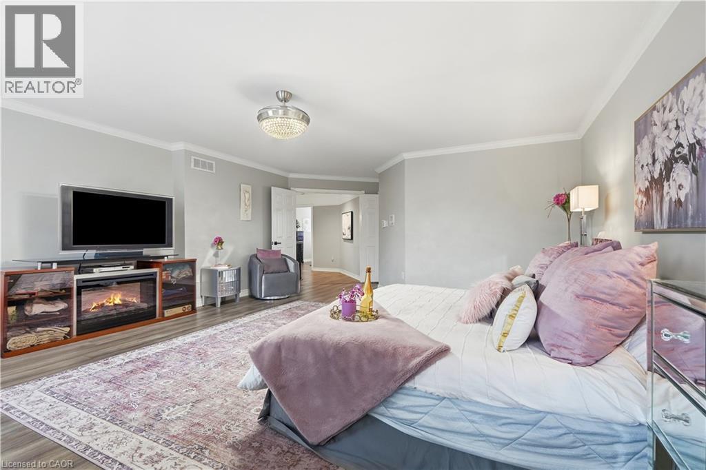 35 Lido Drive, Stoney Creek, ON