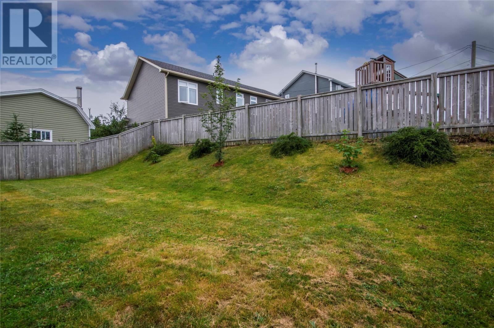 401 St. Thomas Line, Paradise, NL