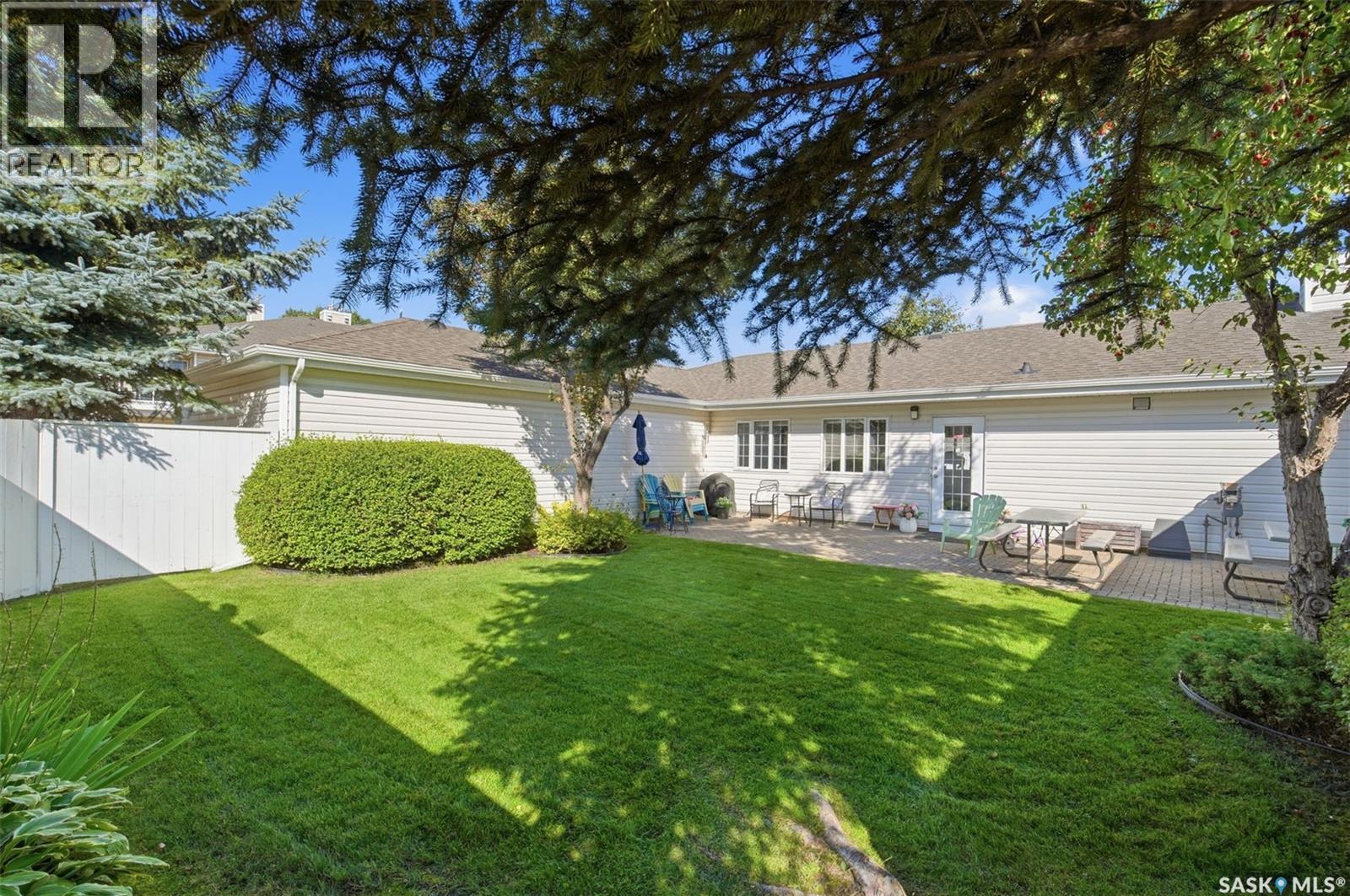 202 F 141 105Th Street W, Saskatoon, SK