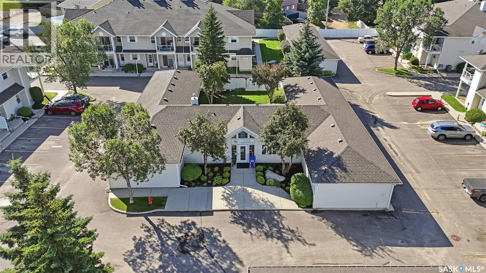 202 F 141 105Th Street W, Saskatoon, SK