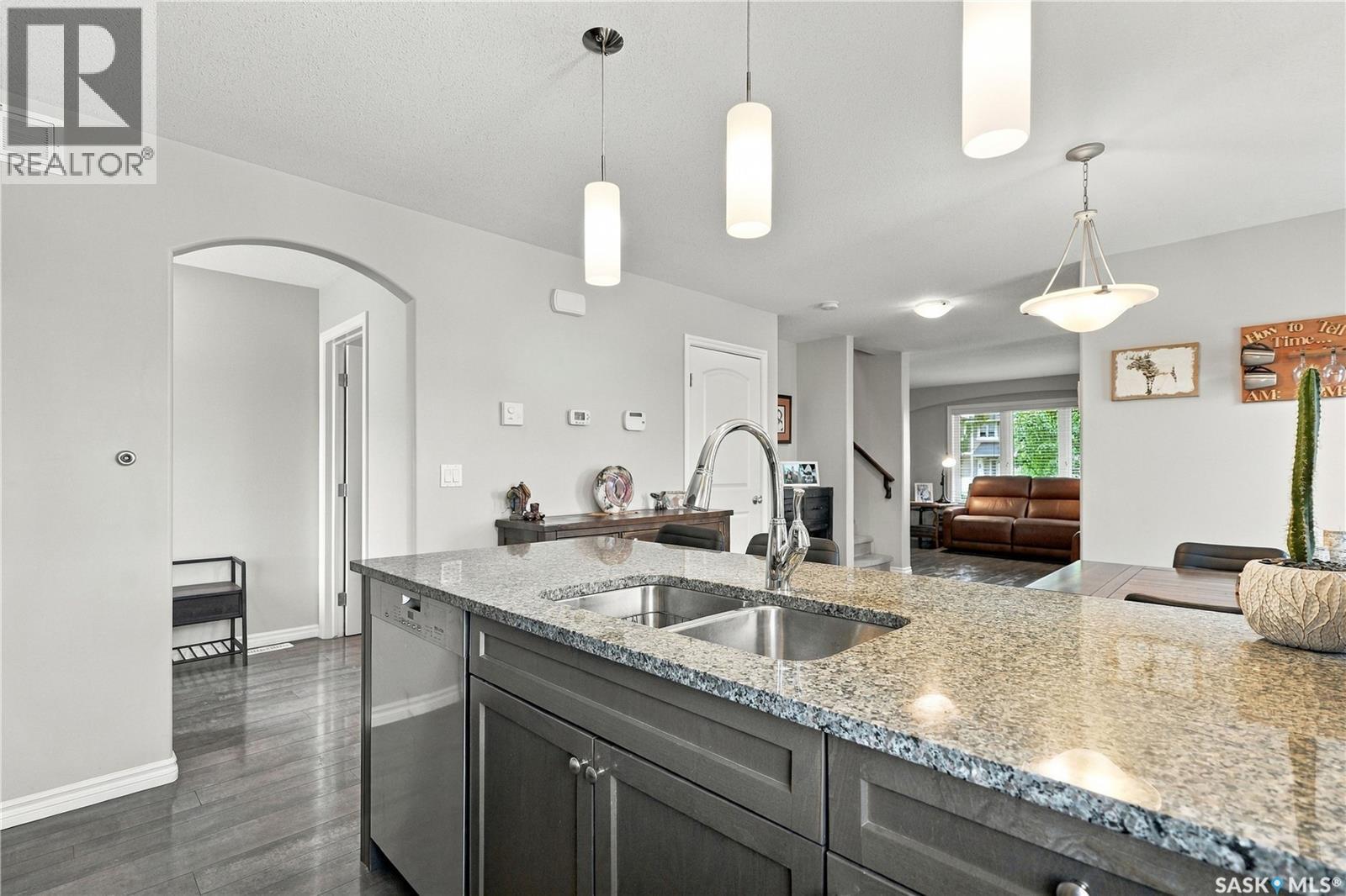 1438 Hunter Road, Saskatoon, SK
