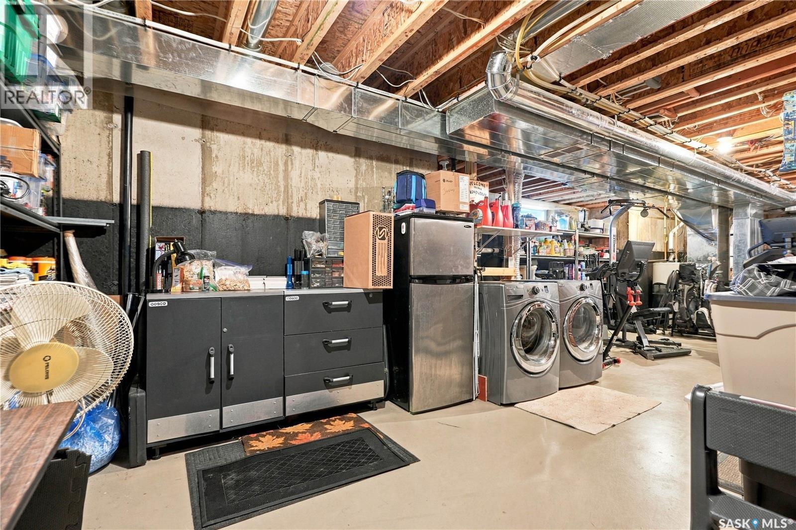 1438 Hunter Road, Saskatoon, SK