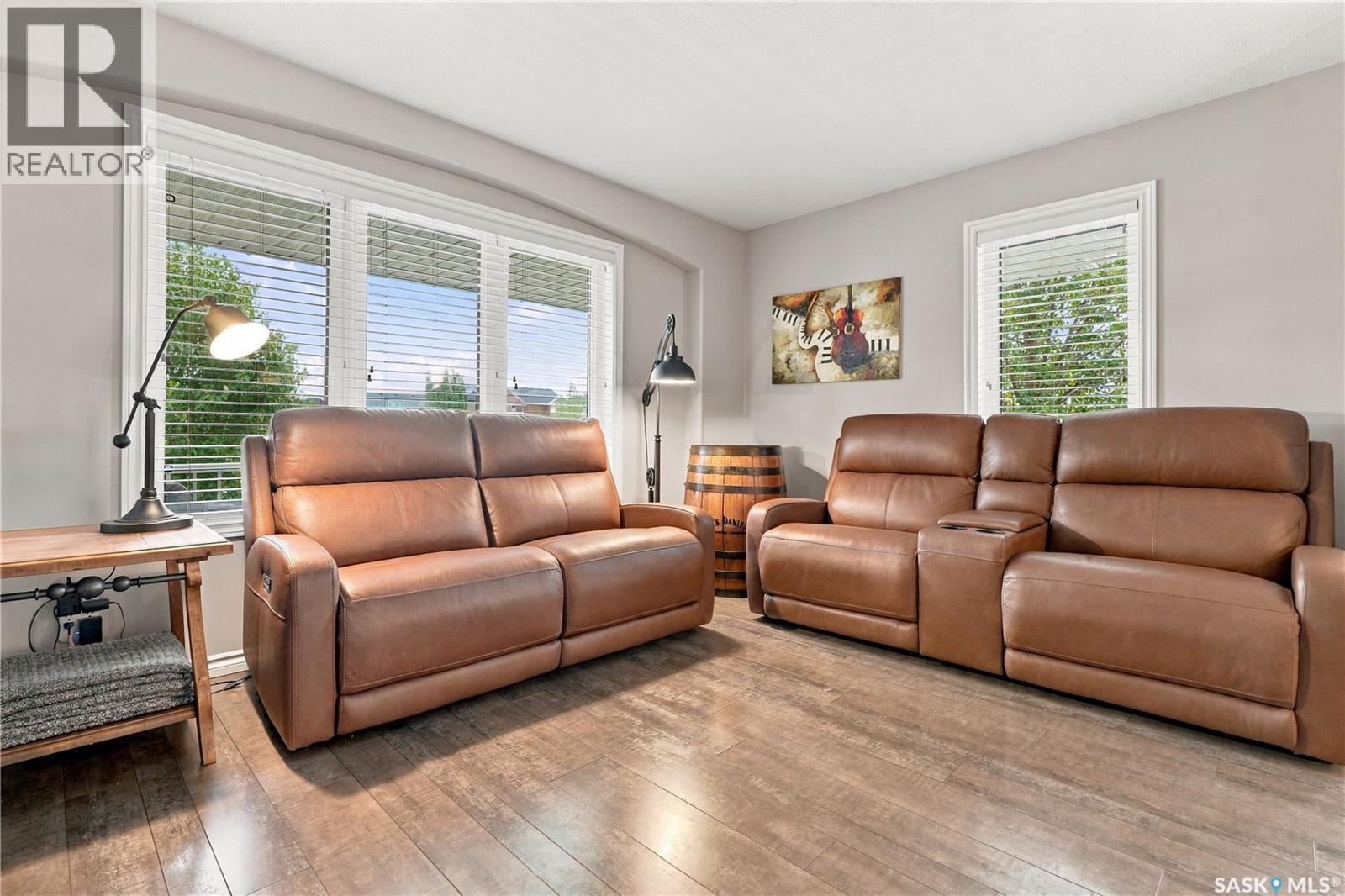 1438 Hunter Road, Saskatoon, SK