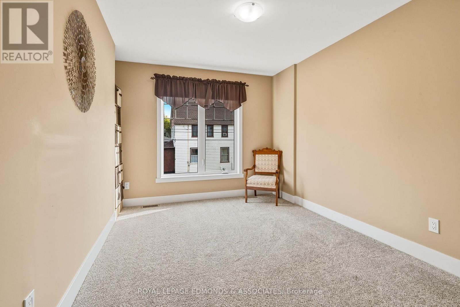 359 Nelson Street, Pembroke, ON