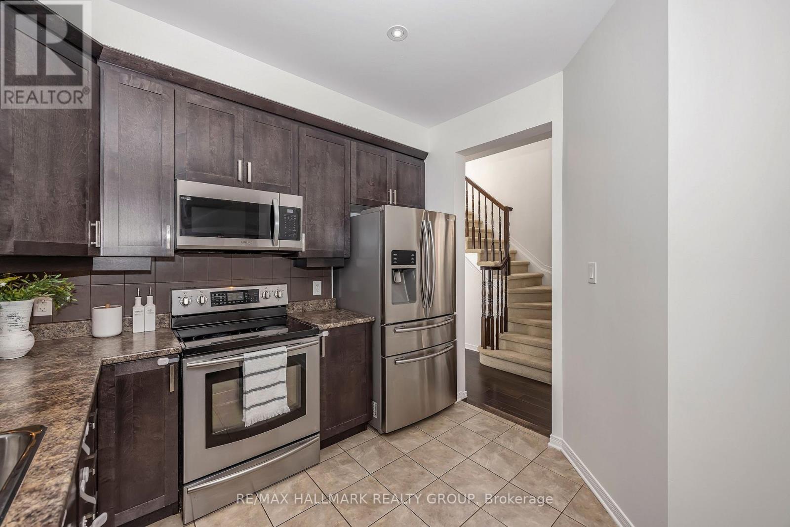 605 Pamplona Private, Ottawa, ON