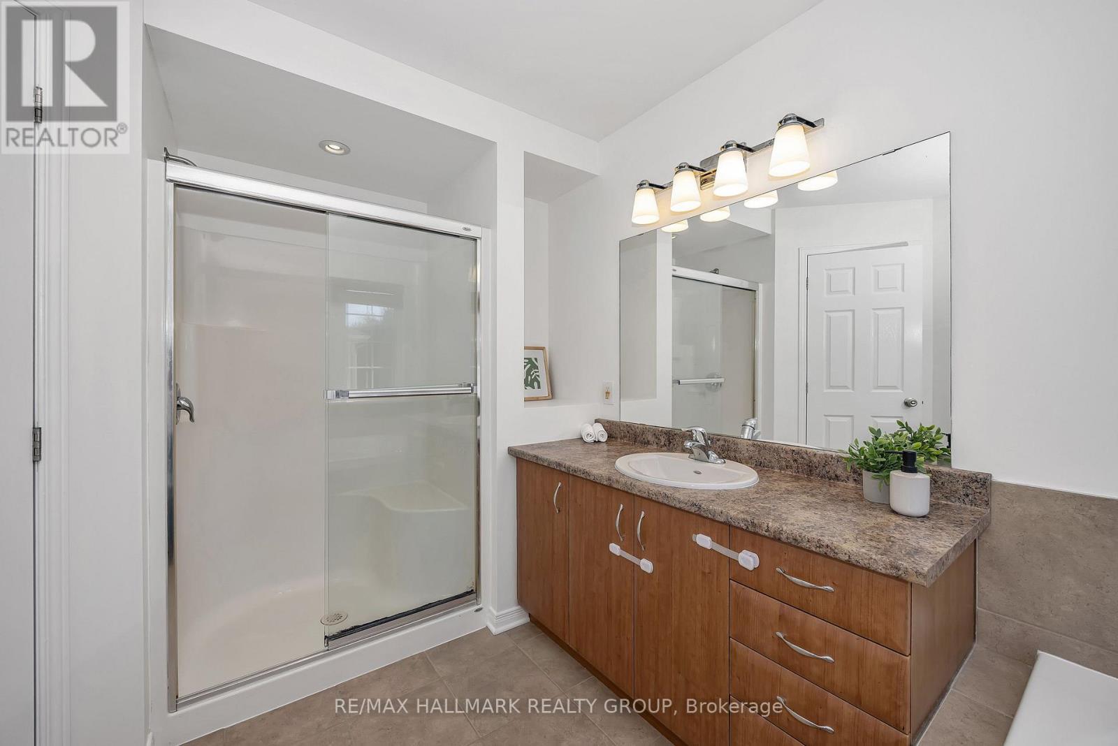 605 Pamplona Private, Ottawa, ON