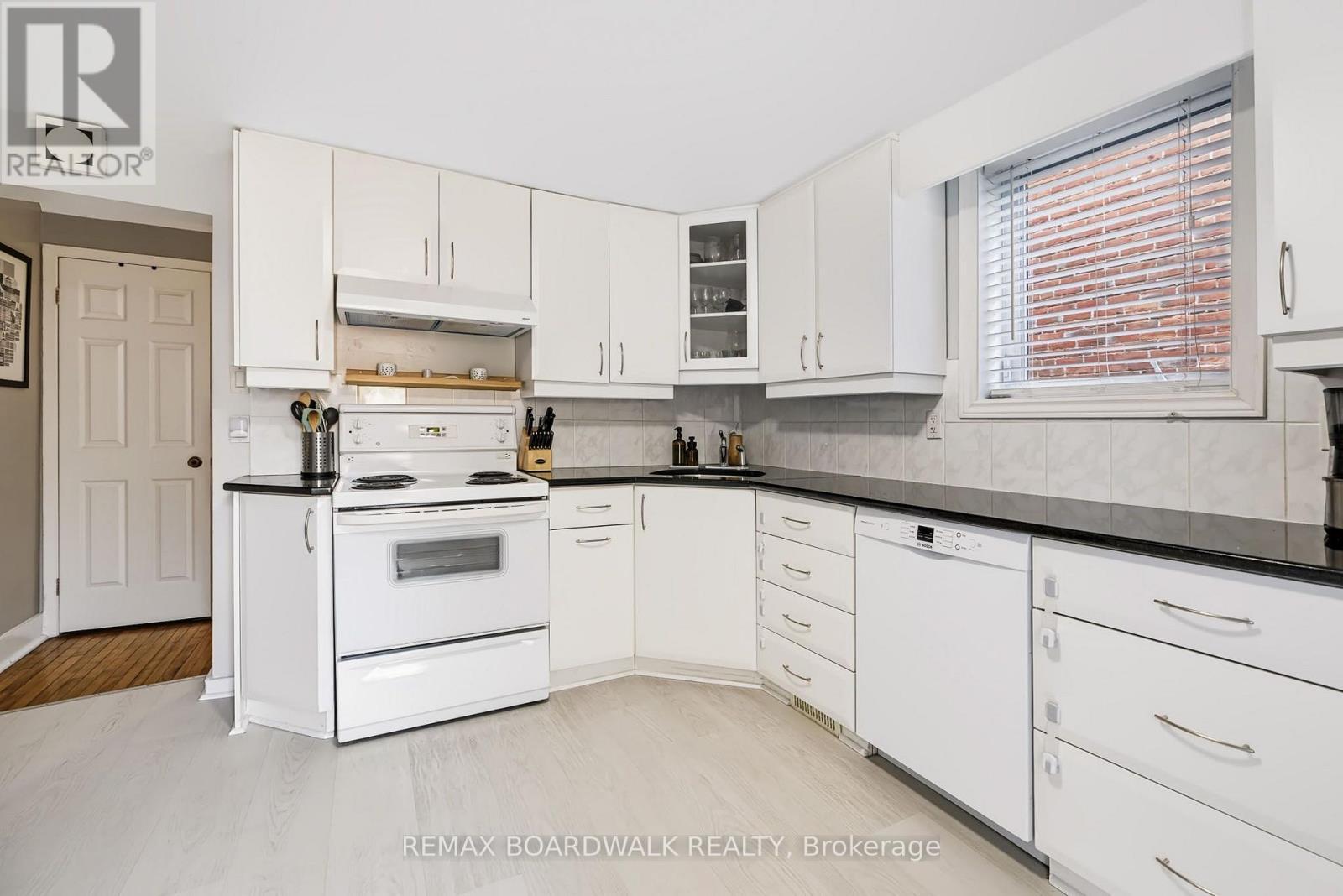 239 Wilbrod Street, Ottawa, ON