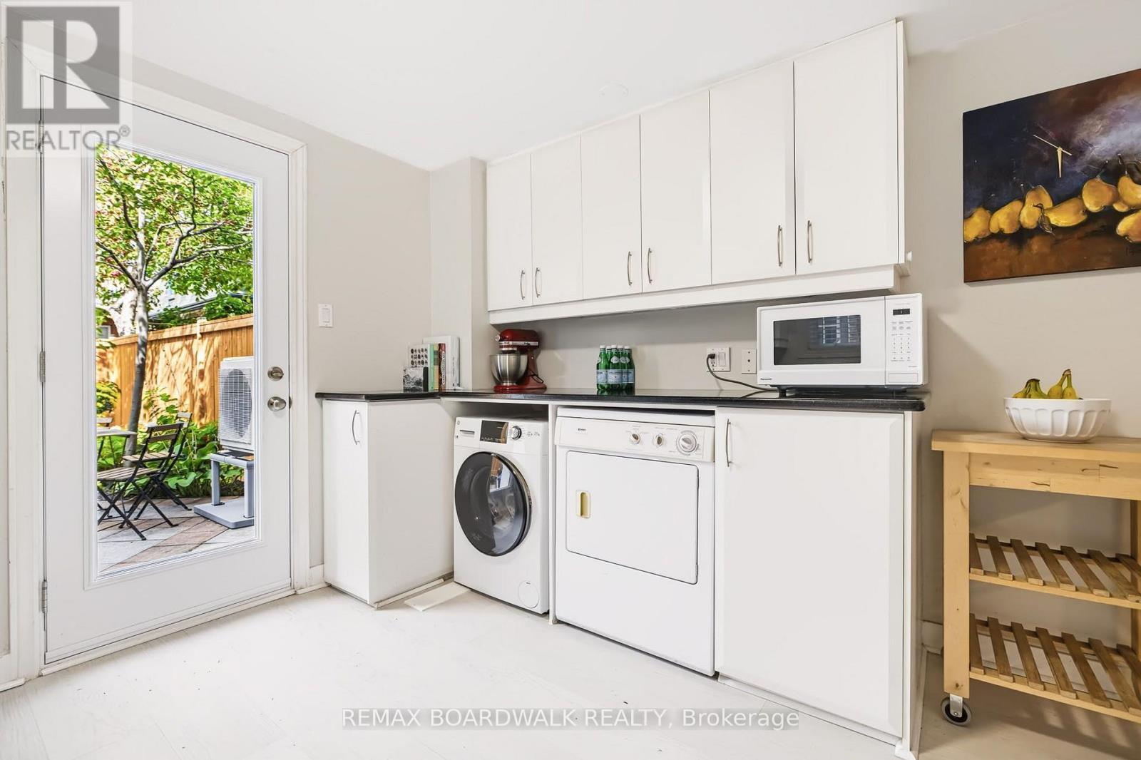 239 Wilbrod Street, Ottawa, ON