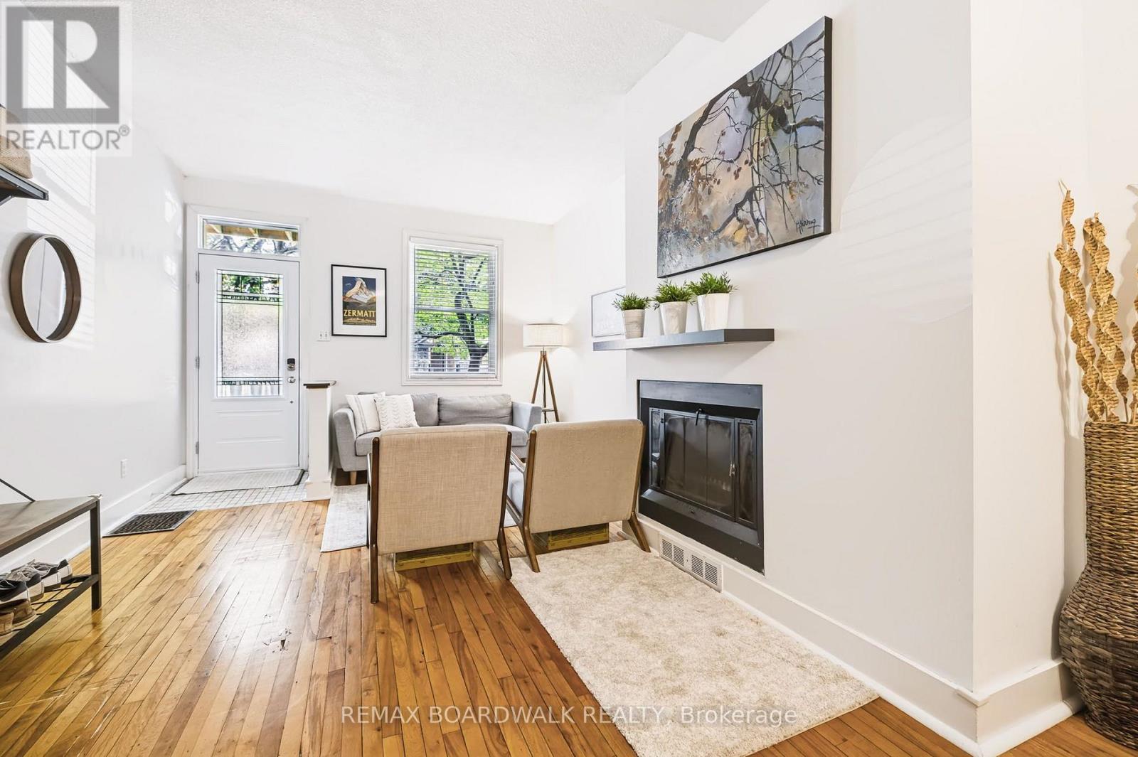 239 Wilbrod Street, Ottawa, ON