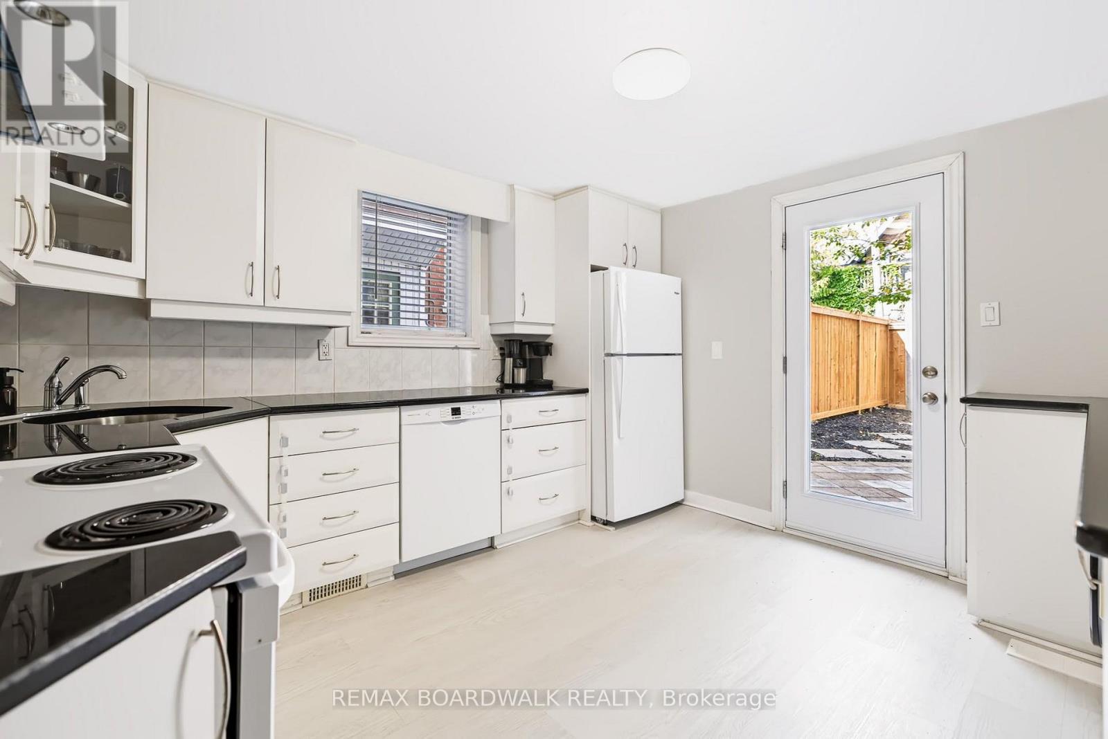 239 Wilbrod Street, Ottawa, ON