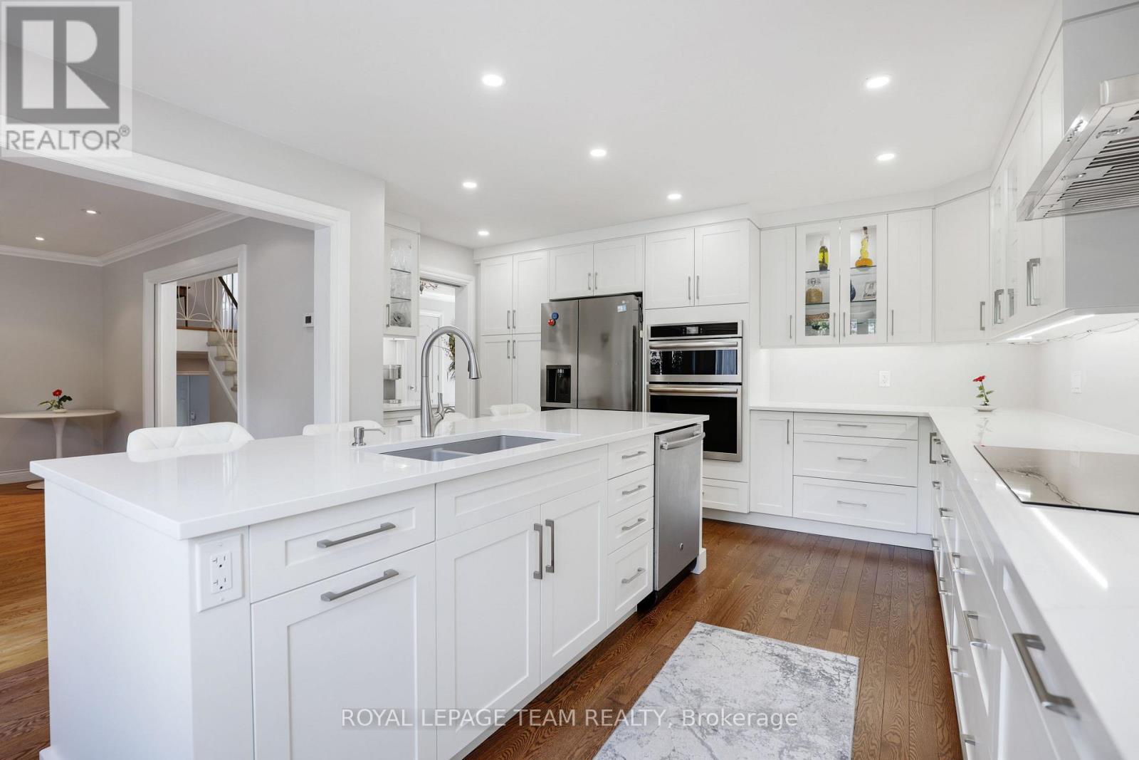 1939 Wembley Avenue, Ottawa, ON