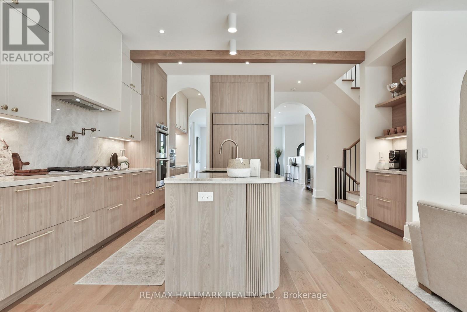 215 Ava Road, Toronto, ON