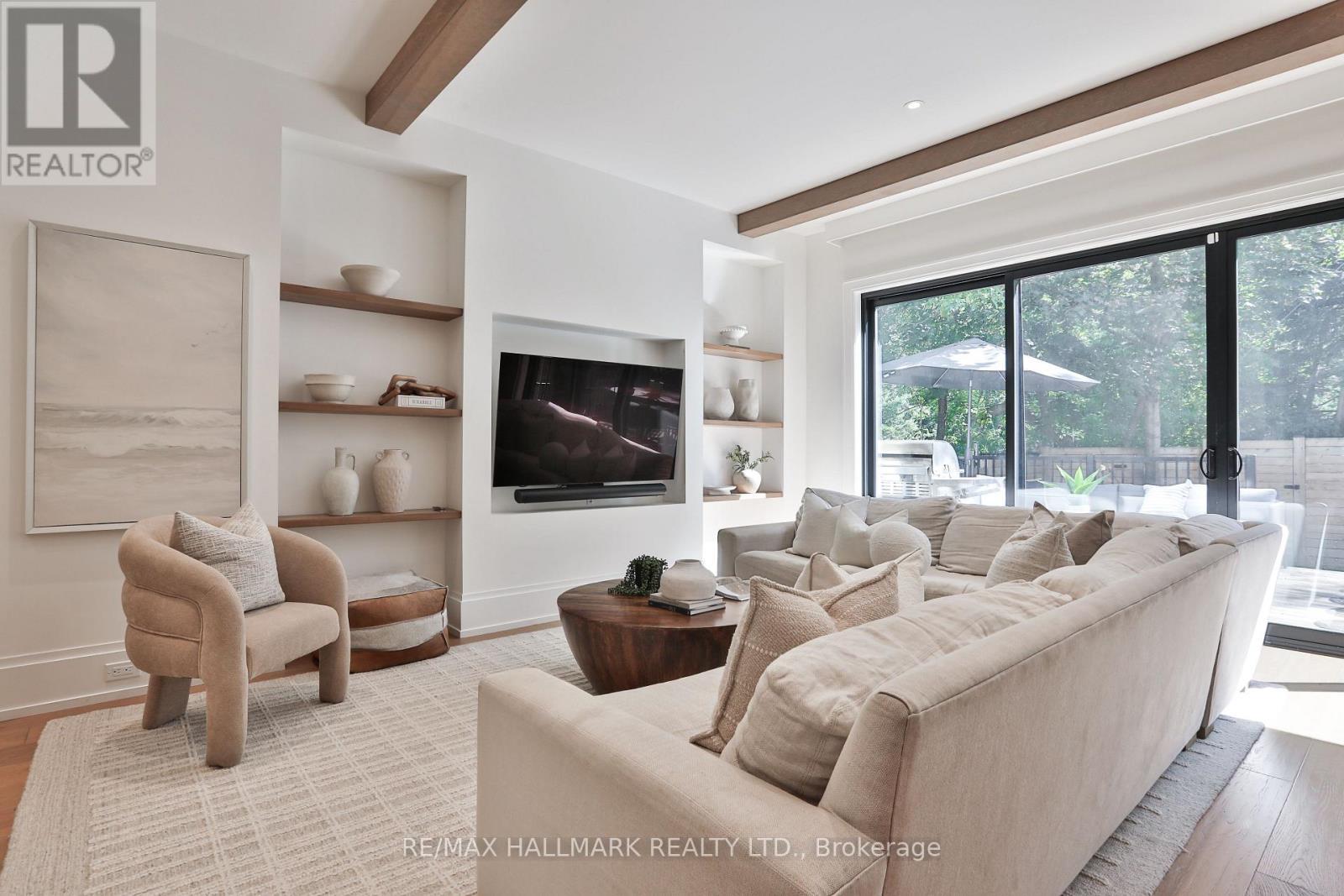 215 Ava Road, Toronto, ON