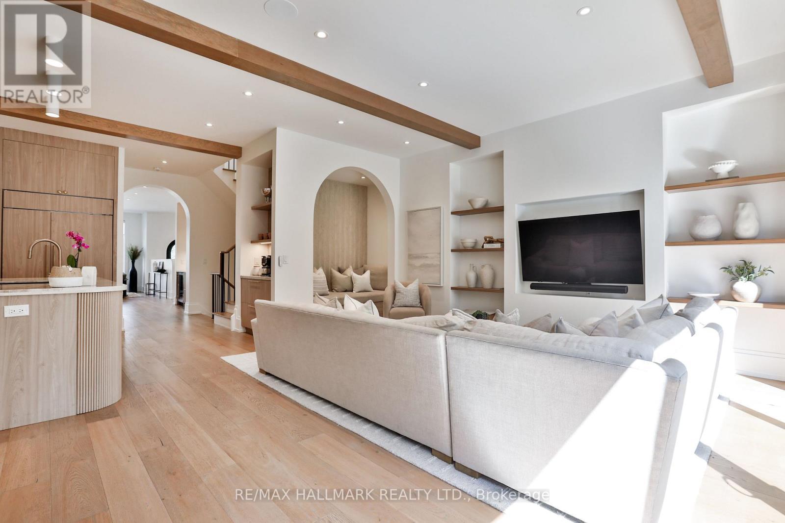 215 Ava Road, Toronto, ON