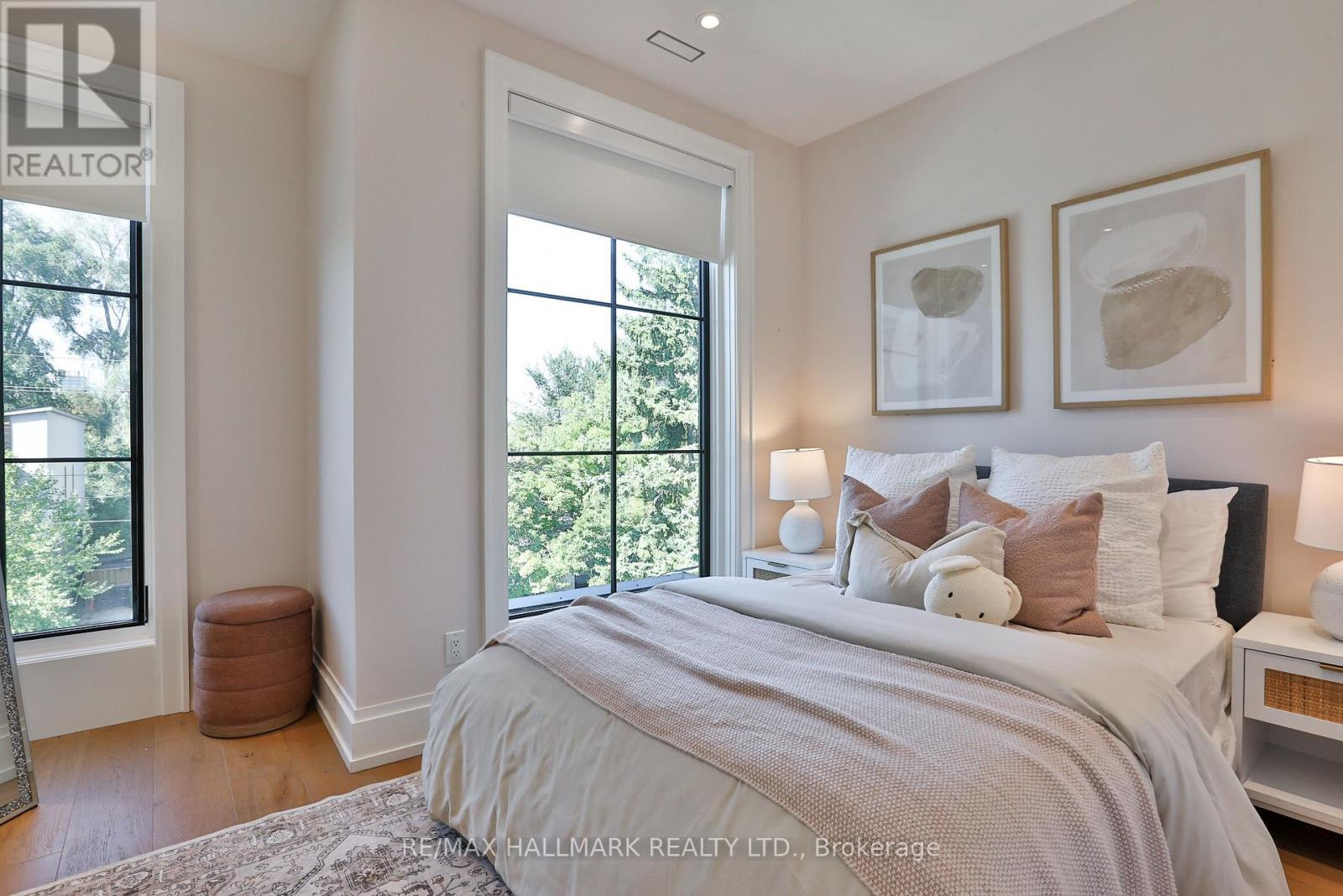 215 Ava Road, Toronto, ON