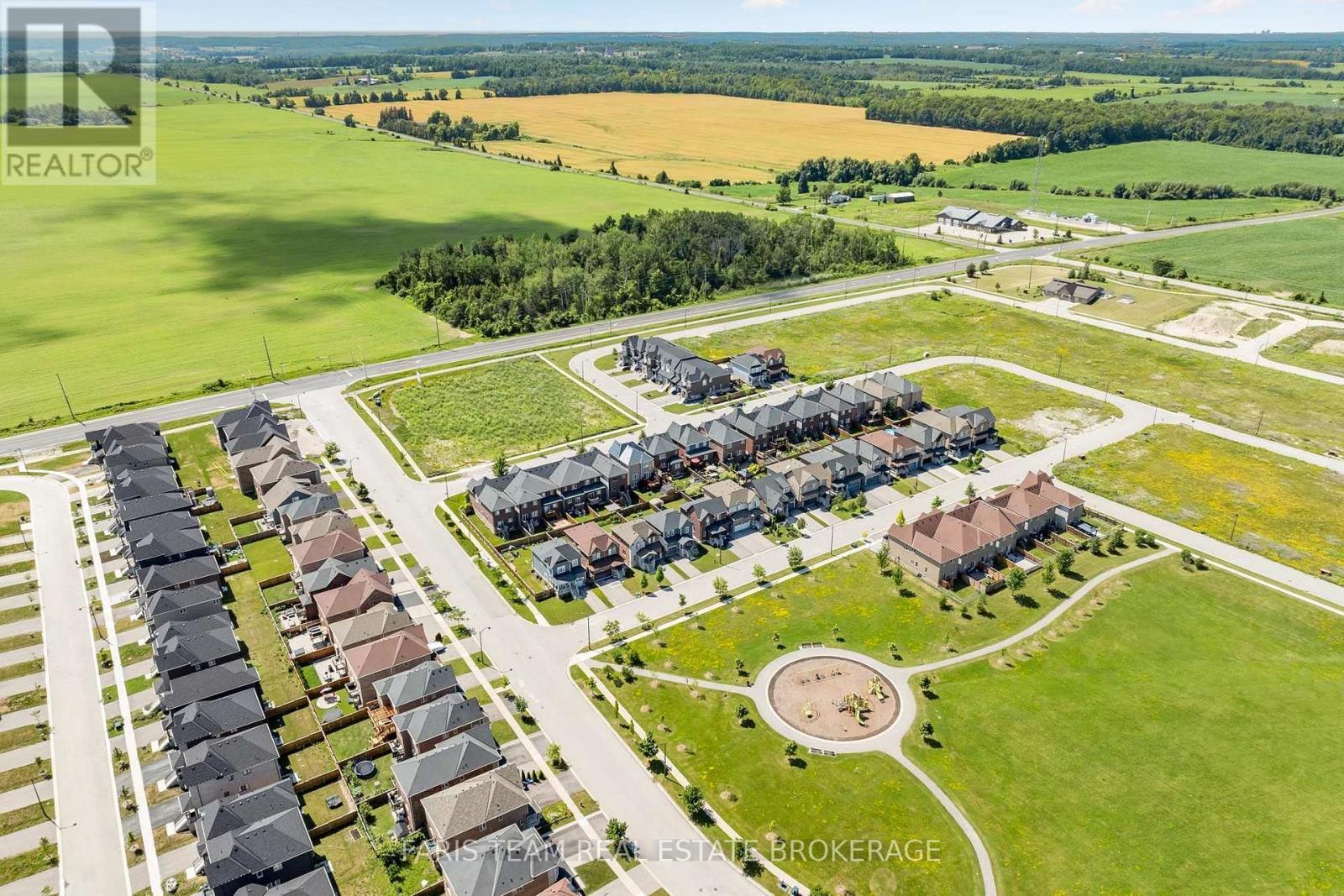 1110 Wharram Way, Innisfil, ON