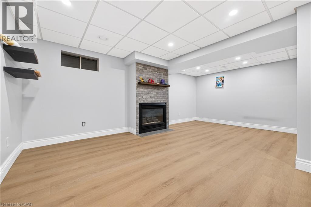 3008 Palmer Drive Unit# 8, Burlington, ON