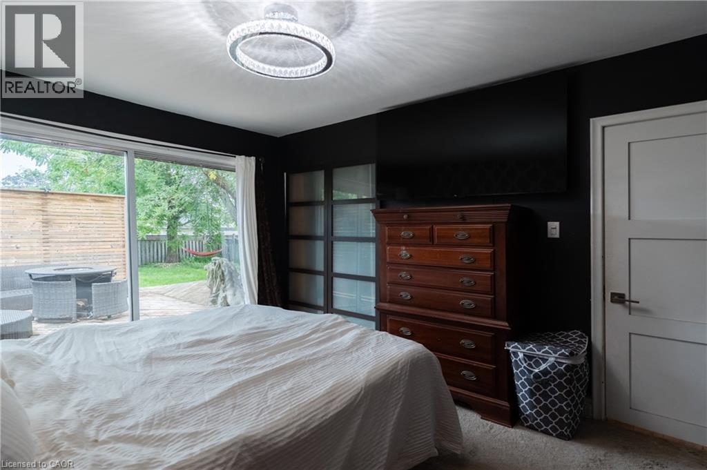 1st FL BDR - 83 East 15Th Street, Hamilton, ON