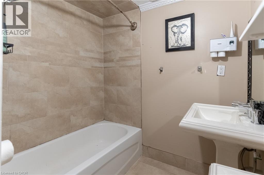 Basement Bathroom - 83 East 15Th Street, Hamilton, ON