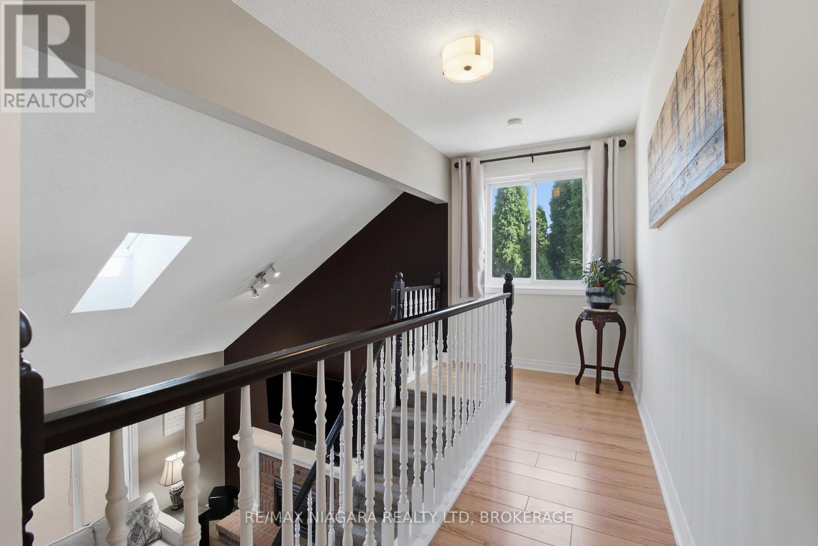 5 Thorn Place, St. Catharines (Grapeview), ON