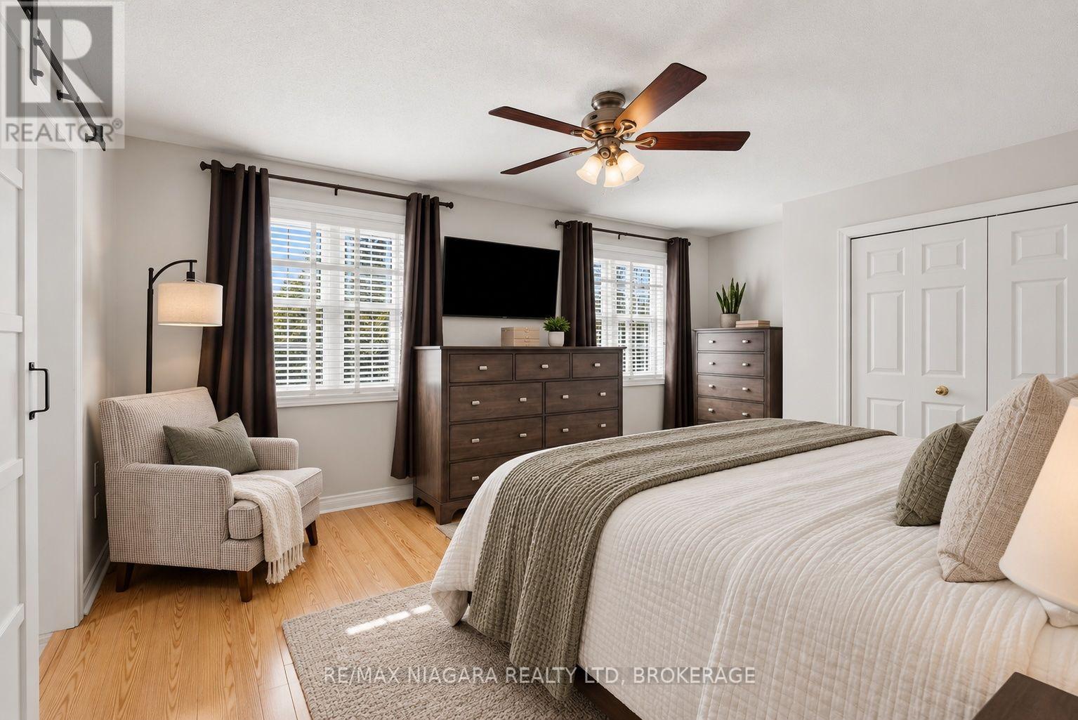 Virtually Staged - 5 Thorn Place, St. Catharines (Grapeview), ON